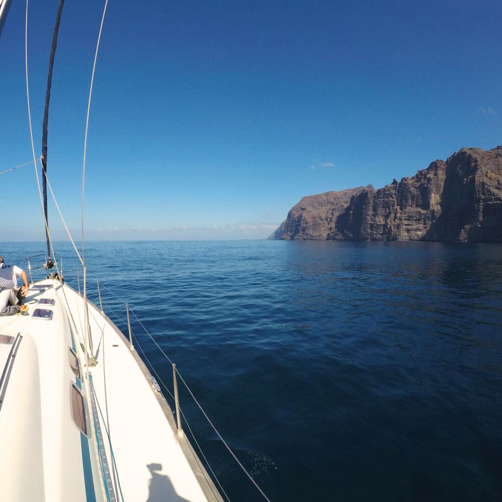 e5a8f5ef-b7f6-437b-8dcd-94dd173e435e