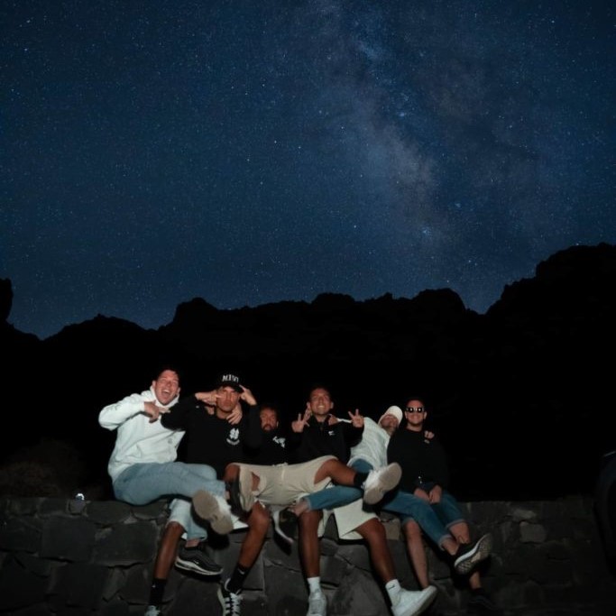 stargazing-tour-tenerife1-683x1024