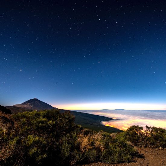 teide-at-night-abf89fe8-5bbe-4f18-823f-18fca1378a4f